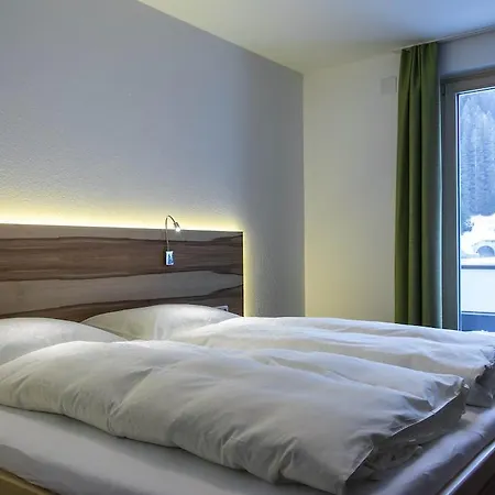 Appartements Plaija Sankt Anton am Arlberg Room photo