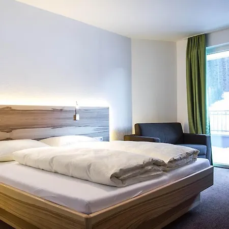 Appartements Plaija Sankt Anton am Arlberg Room photo